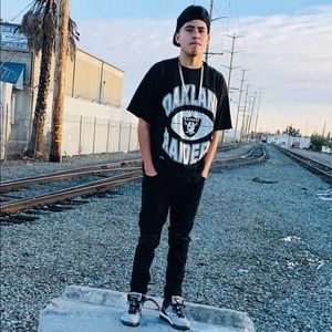 Vintage 90’s Oakland Raiders Nutmeg Mills Shirt